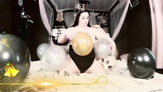 X Plus-size Balloon Popping Avant-garde Years - Running